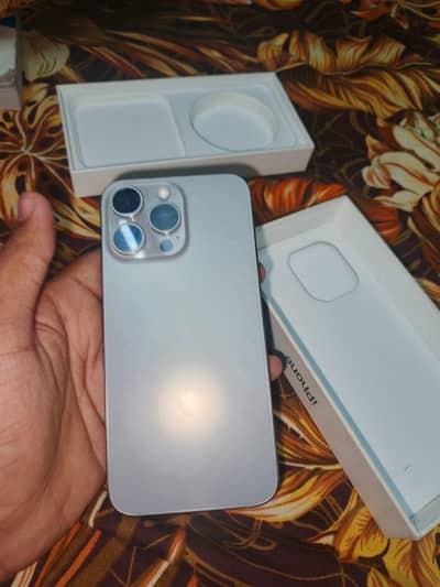 Apple iPhone 15 Pro Max
