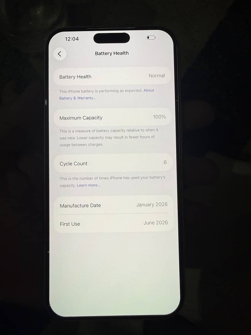 Apple iPhone 17 Pro Max 4