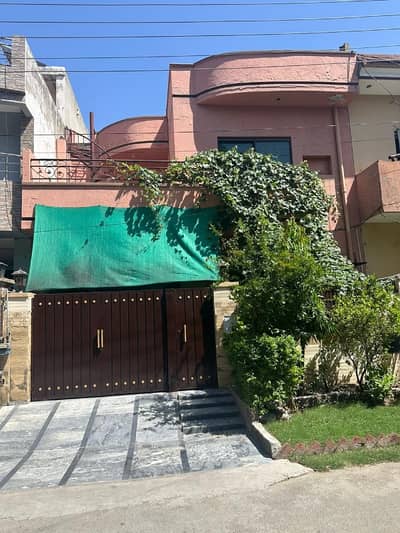 Premium 5 Marla House Is Available For sale In Wapda Town
