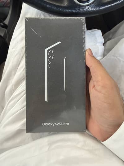Samsung Mobile S25 Ultra