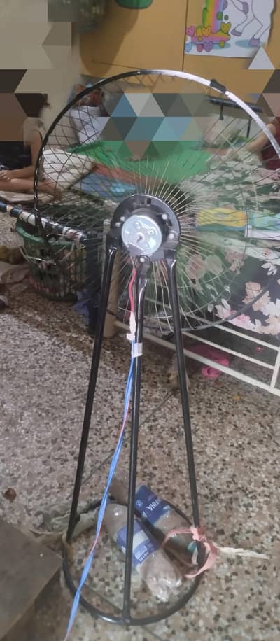 solar fan