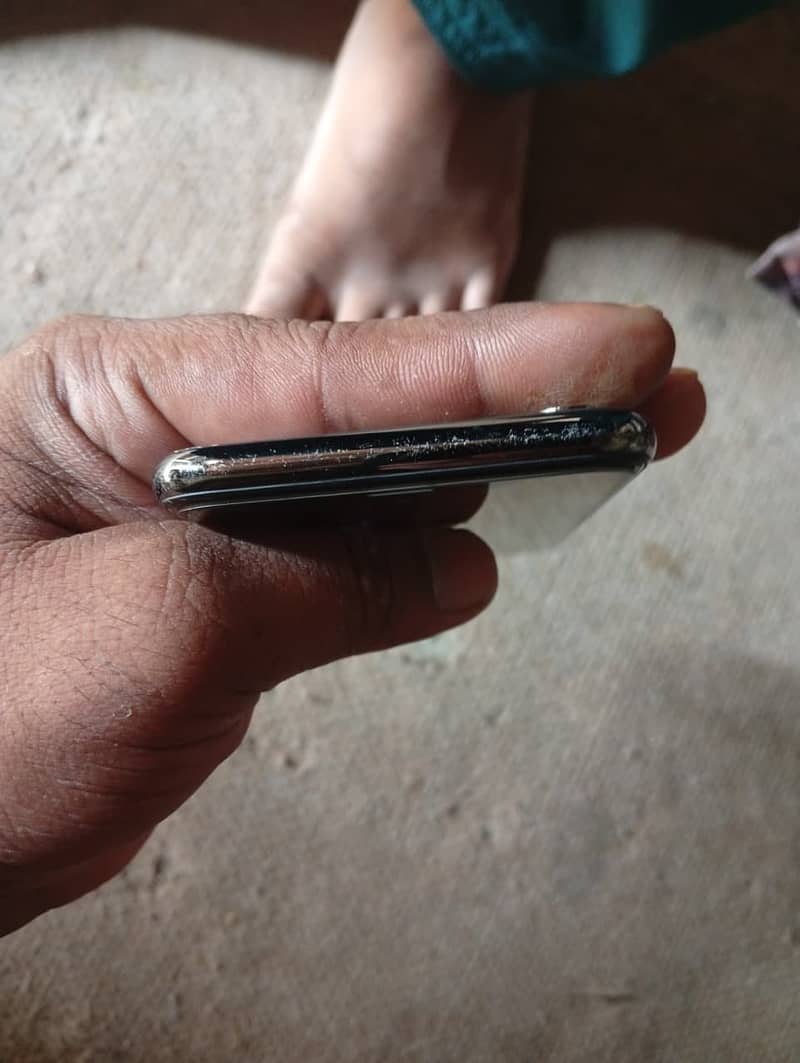 Apple iPhone X. 256 4