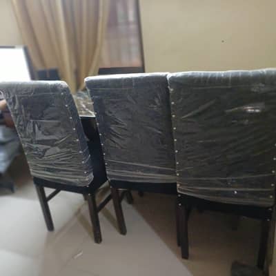 Dining Table Set for Sale – 6 Chairs Included
