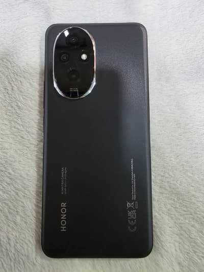 Honor 200
