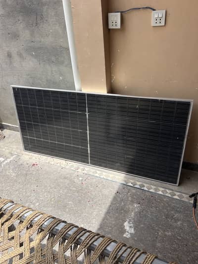 280 watt solar pannel