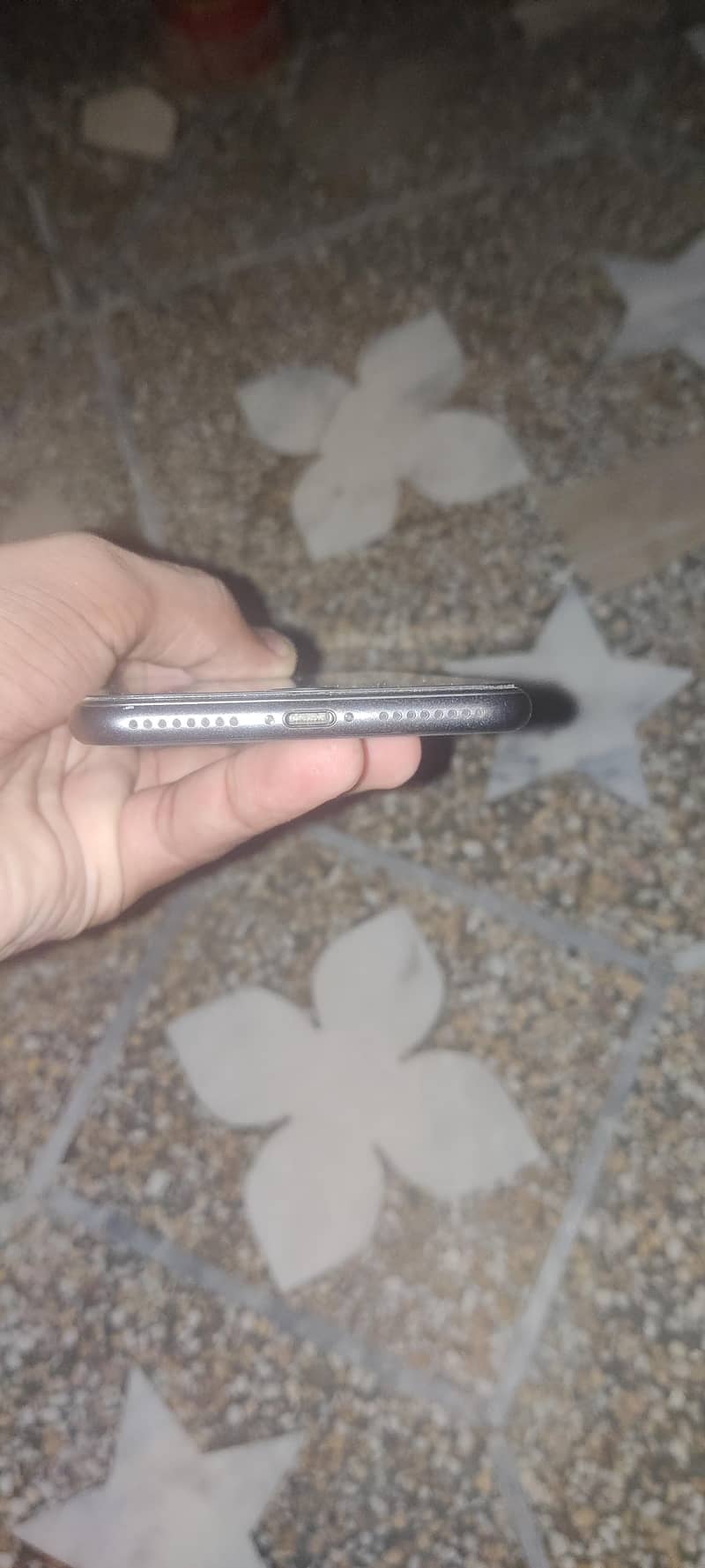Apple iPhone 8 Plus 3