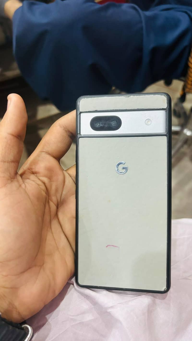 Google Pixel 7a 1