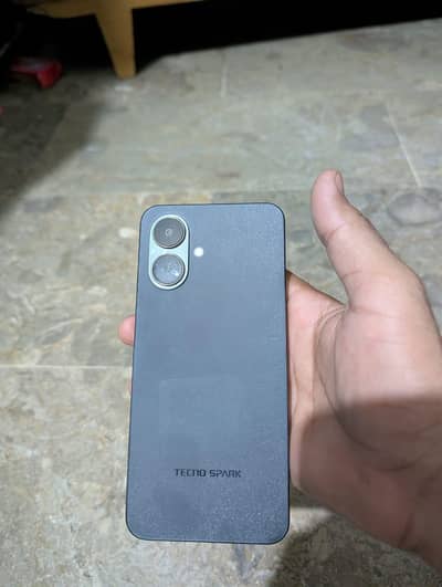 Tecno Spark Go2