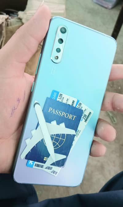 Vivo S1