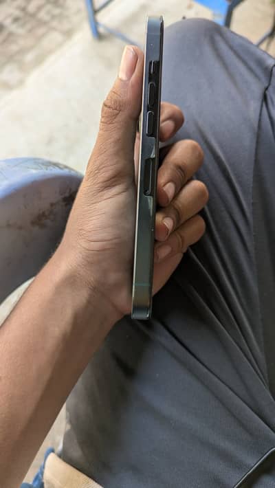 Apple iPhone 13 Pro