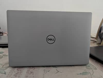Dell core i5 11 generation, touch screen , face id latitude 5420 Model