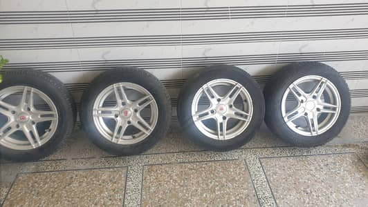 Original Vossen Rims with tyres