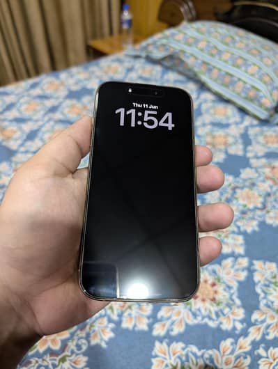 Apple iPhone 16 Pro