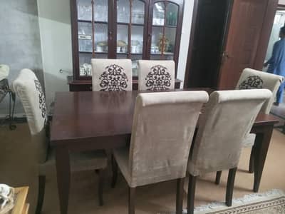 6 chair and 1 dainnig table
