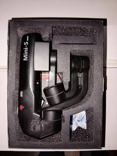 Moza Mini S Gimble Excellent Condition with Box Accessories