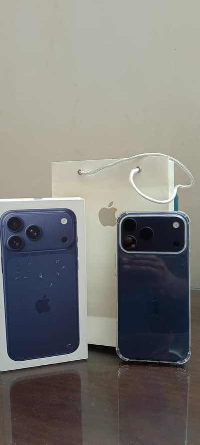 Apple iphone 17 Pro Max 2 TB Blue JV simlocked clean imei box acces