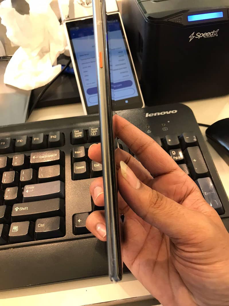 Tecno CAMON 40 Pro 1