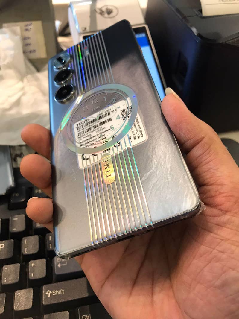 Tecno CAMON 40 Pro 5