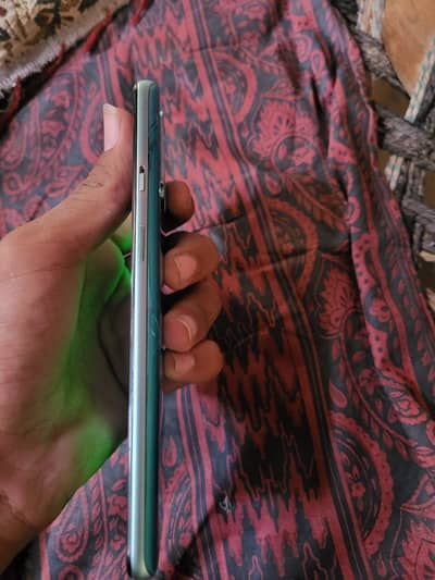 One Plus 8t
