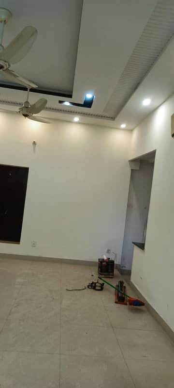 PORTION FOR RENT IQBAL TOWN SEPARATE