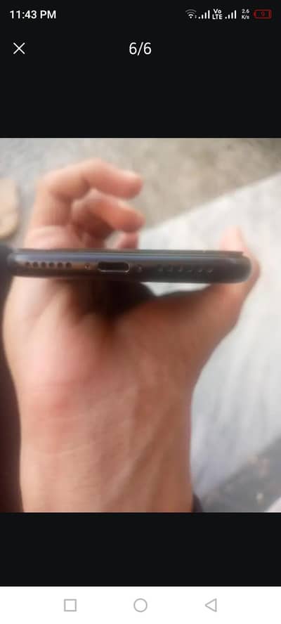 Apple iPhone SE