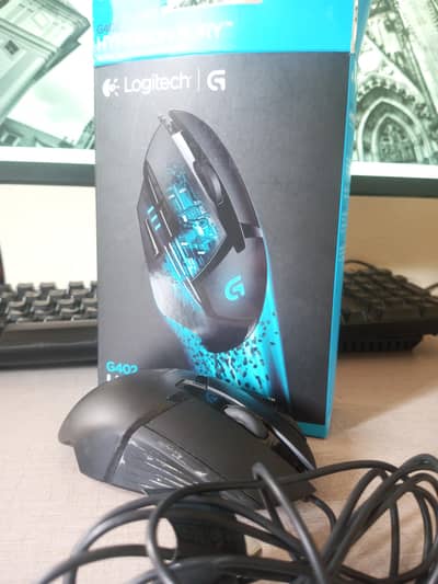 Logitech g402 gaming mouse