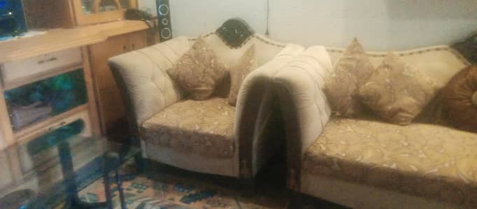 I have 7 seater sofa