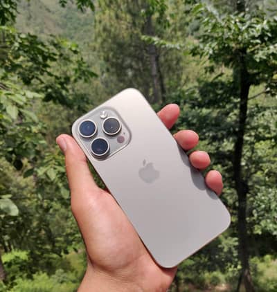 Apple iPhone 15 Pro