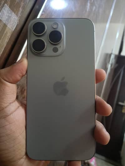 Apple iPhone 15 Pro Max