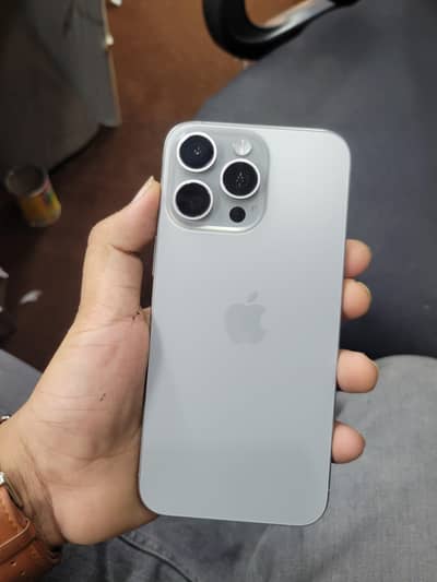 Apple iPhone 15 Pro Max 256gb jv