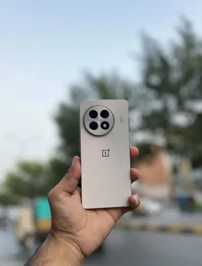 One plus 13R/Ace 5