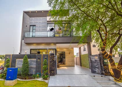 5 Marla House Available for Rent Prime Location