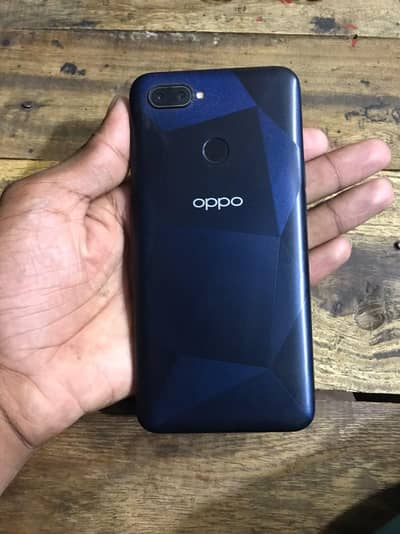 OPPO A12