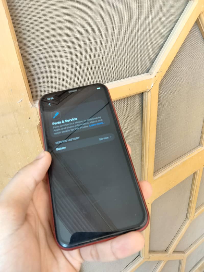 Apple iPhone 11 4