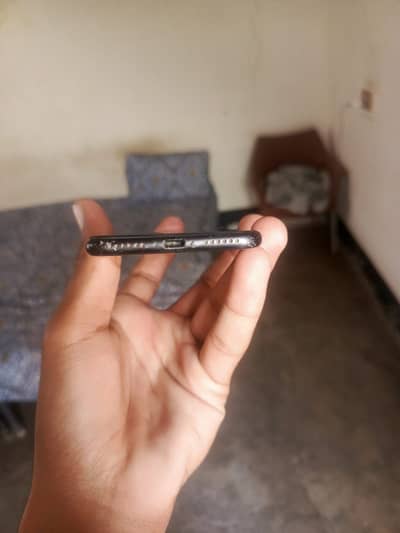 Iphone 7 battery health 7 03442633721(only whatapp