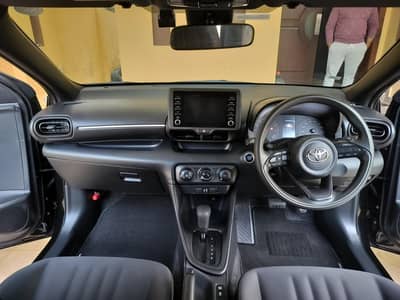 Toyota Yaris hatchback x 2022 push start