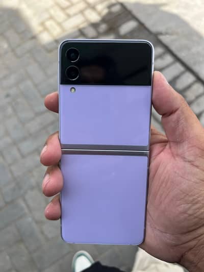 Samsung Mobile Z Flip 3