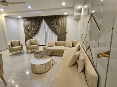 SEA FACING FURNISHED APARTMENT AVAILABLE FOR RENT IN PEARL TOWER