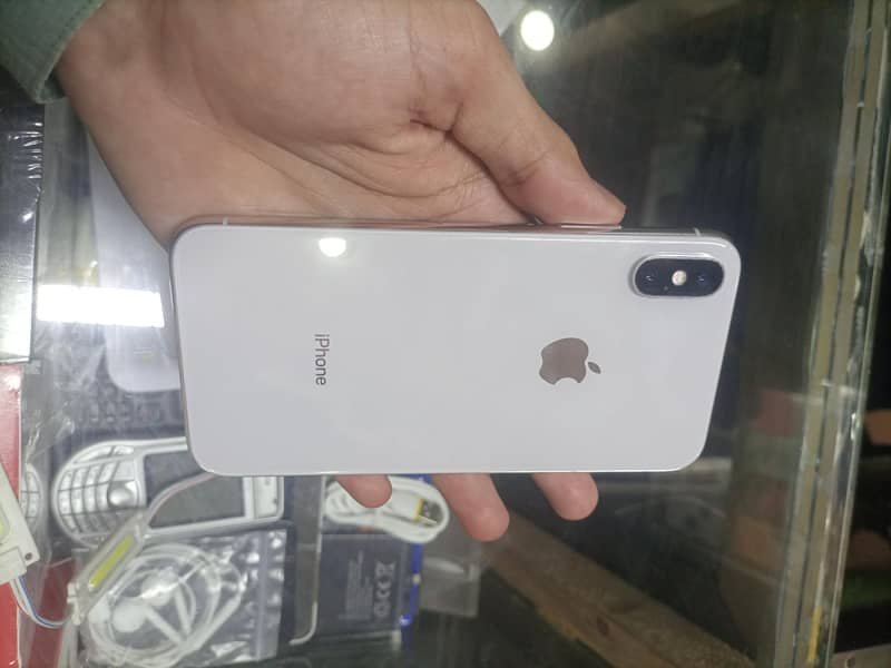 Apple iPhone X 0