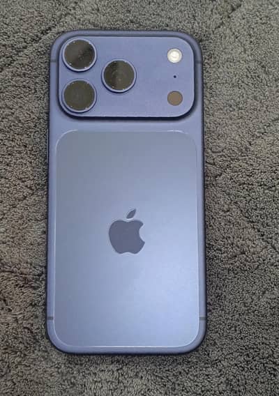 IPhone 17 Pro with Original Box and Original Cable