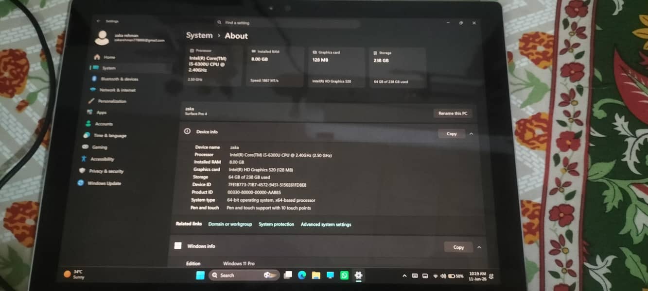 Microsoft surface pro 4 7