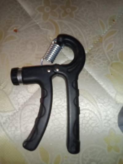 HAND  GRIPPER 5 TO 60 KG