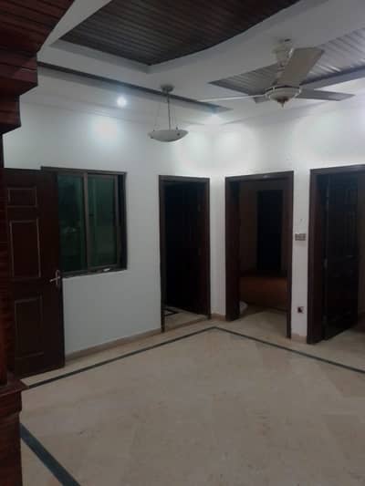 House for rent 5 Marla 1st floor with water boring ,gas in ghauri town phase 5a isb