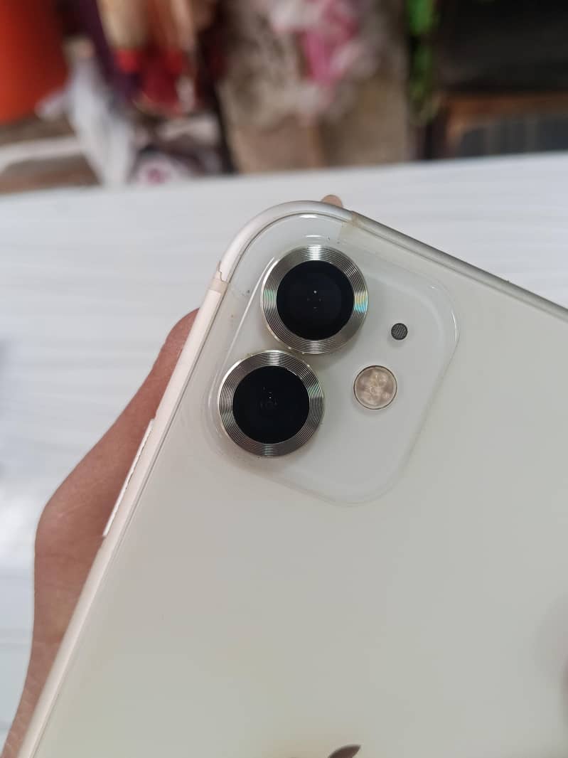 Apple iPhone 11 2