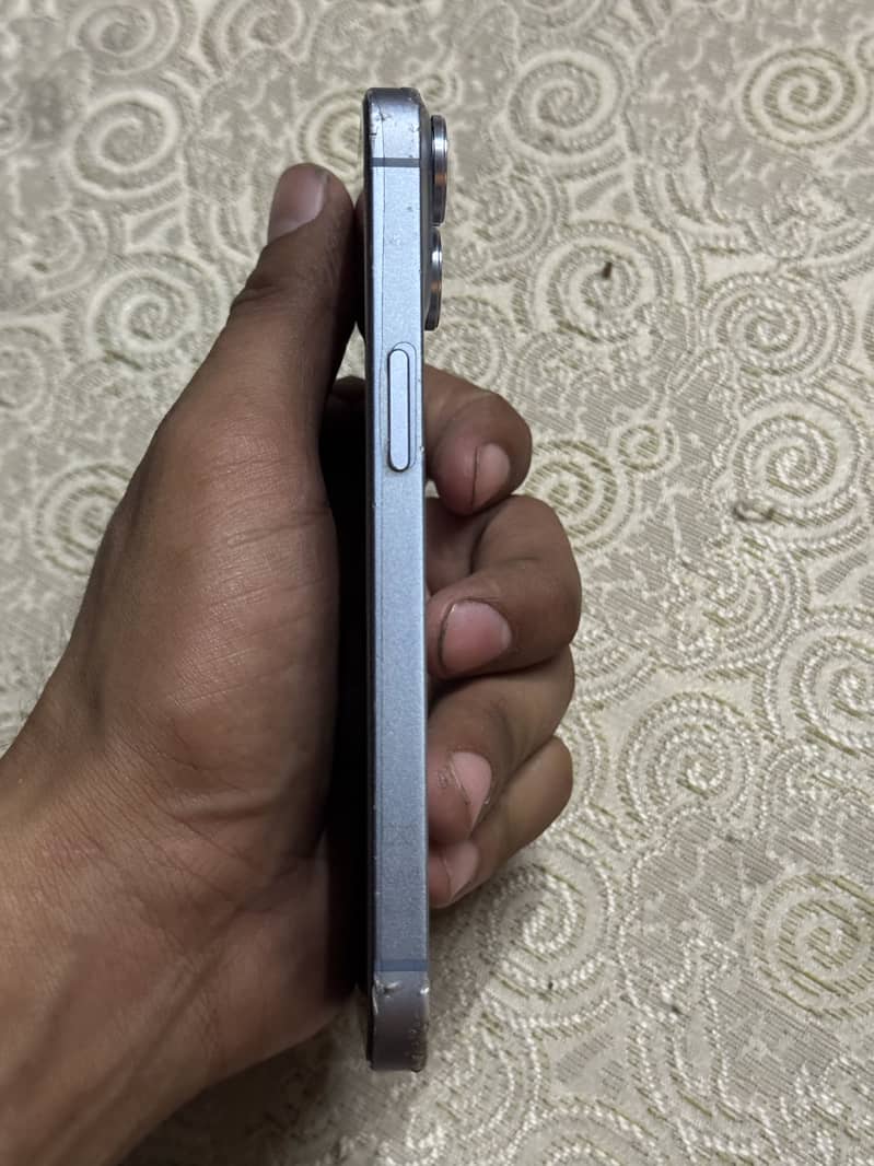 Apple iPhone 14 5
