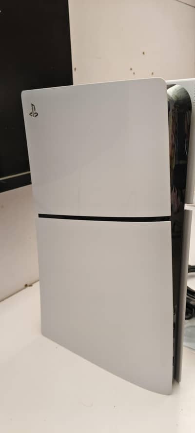 PS5 SLIM  DISK EDITION 16I am sealing PS5 slim  disk Edition