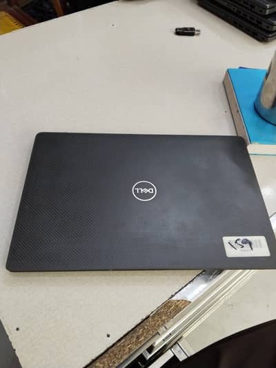 Dell 7300 Latitude