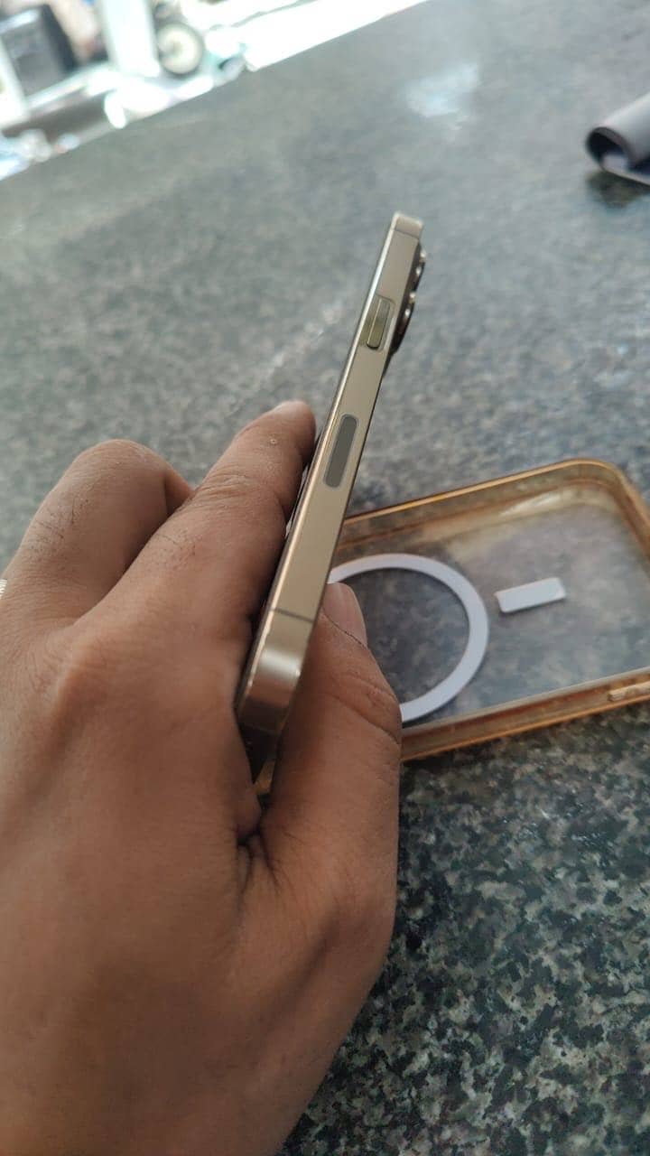 IPhone 13 Pro 3