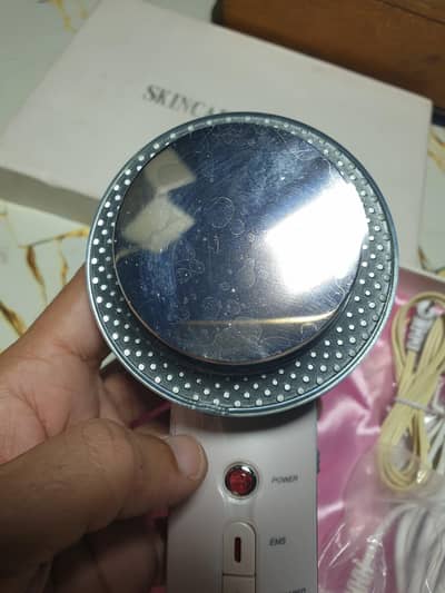 skin care device