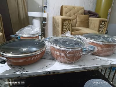 Brand New Non Stick Cookwere Set By Eden Thiland